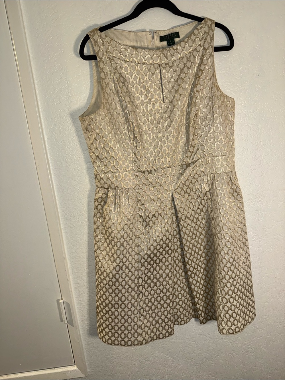 Lauren Ralph Lauren Cream & Gold Textured Sleeveless Dress